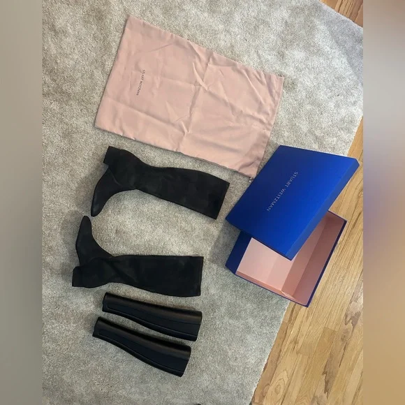 NEW in Box! Stuart Weitzman Suede Boots! - Picture 6 of 6